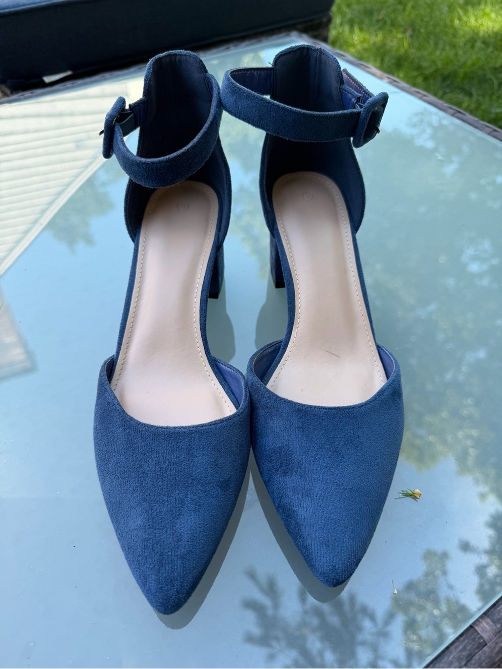 Pointed Ankle-Strap Heels in Navy Suede-Look-closed toe- excellent condition - Picture 5 of 9